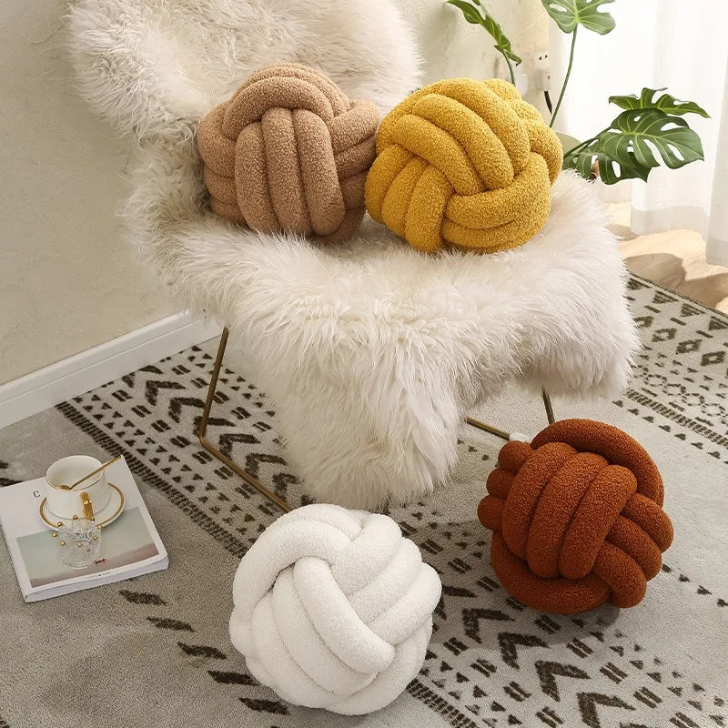 Kussen knoop beige